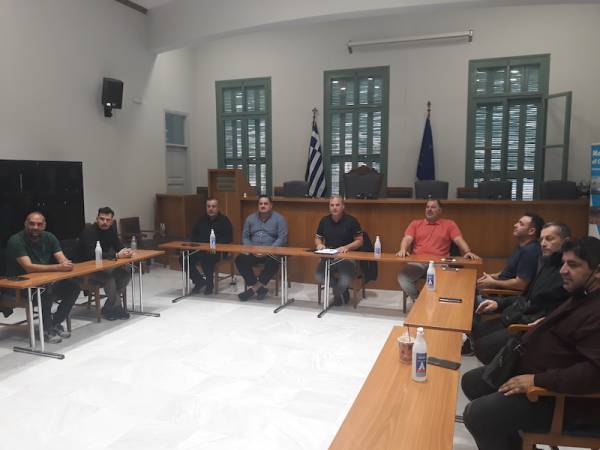 Απεργεί η εστίαση και στη Μεσσηνία, στο πλαίσιο της πανελλαδικής διαμαρτυρίας (βίντεο)