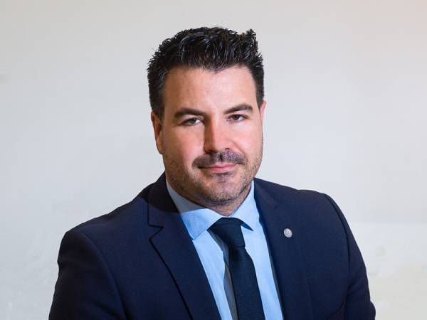 Καλαμάτα: Προεκλογική ομιλία του υποψηφίου δημάρχου Παναγιώτη Χειλά