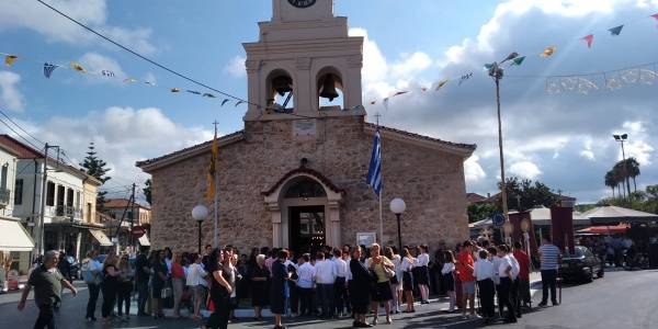 Λαμπρός ο εορτασμός του Αγίου Διονυσίου Αρεοπαγίτη στους Γαργαλιάνους (βίντεο-φωτογραφίες)