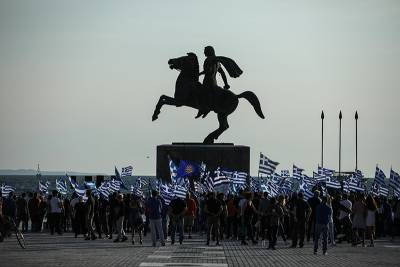 Γιατί ένας στους δύο είναι ανεμβολίαστος;