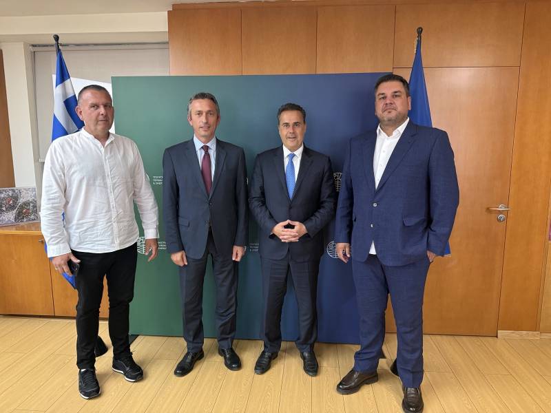 Συνάντηση Χιουρέα – Μαντά με Παπασταύρου για την ύδρευση της Μάνης