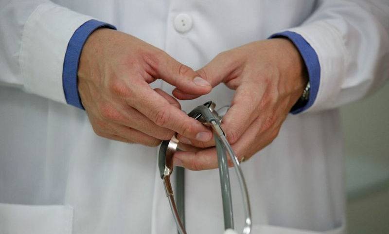 Διαμαρτυρίες από Βλαχόπουλο για το γιατρό