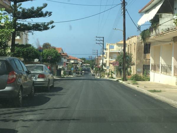 Εργα ασφαλτοστρώσεων σε δρόμους της Κυπαρισσίας
