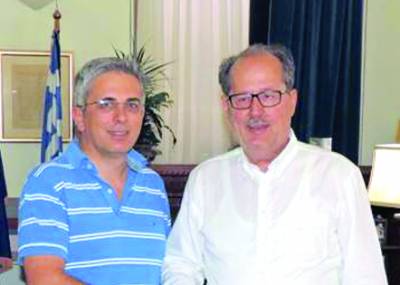 Καβγάς Νίκα Μάκαρη στο Δημοτικό Συμβούλιο