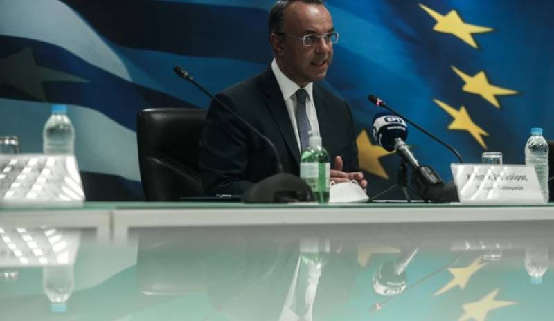 Σταϊκούρας: Δεν τίθεται αυτή τη στιγμή θέμα μείωσης των συντελεστών του ΦΠΑ