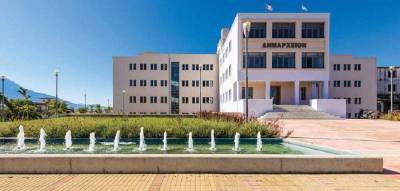 Επικρίσεις από την αντιπολίτευση: Έκτακτοι το 45% του προσωπικού στον Δήμο Καλαμάτας