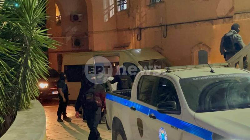 Χανιά: Πώς δρούσε η εγκληματική οργάνωση – Εκβιάζαν ακόμη και κληρικούς και υφάπαρξαν περιουσιακά στοιχεία Μονής (βίντεο)