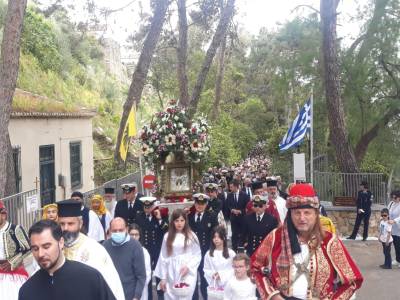 Την πολιούχο της Παναγία Ελεήστρια  γιορτάζει μεθαύριο η Κορώνη