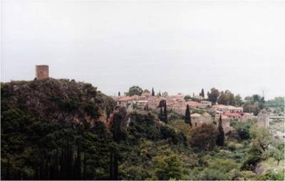 Από τη βάρδια των Πετρέα ελέγχεται όλη η περιοχή και οι προσβάσεις στο οχυρό