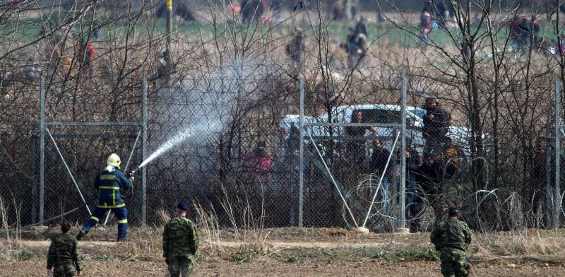 Εκτάκτως στον Έβρο Χρυσοχοΐδης και Παναγιωτόπουλος - Ανησυχία για ροές από Αφγανιστάν