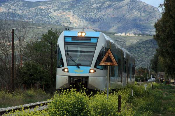 Σιδηροδρομική σύνδεση Μεσσηνίας και Αρκαδίας θέλει ο Τατούλης