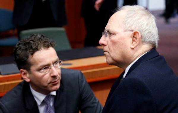 Bloomberg: Ο Ντάισελμπλούμ έβαλε τέλος στη συνεδρίαση