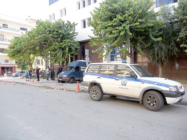 Βρισιές και ένταση στη δίκη για την “προστασία” σε νυχτερινά μαγαζιά της Καλαμάτας