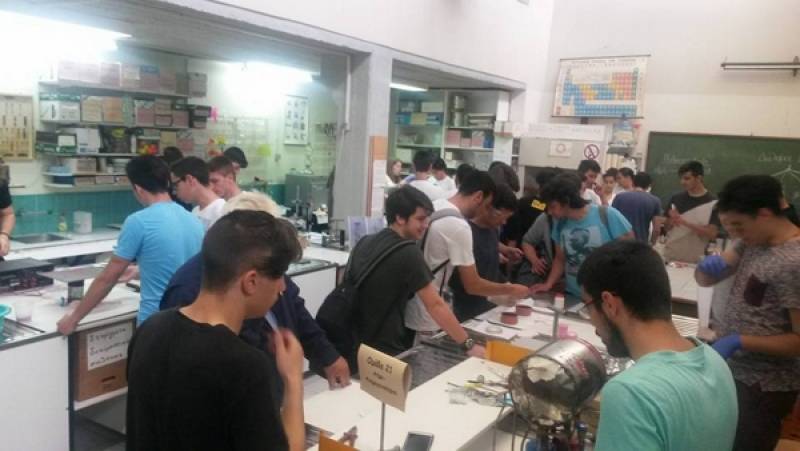 Πειραματικές Επιδείξεις Φυσικών Επιστημών στην Καλαμάτα