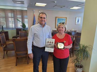 Δήμος Καλαμάτας: Συνταξιοδοτήθηκε η Χριστίνα Λυκουργιά