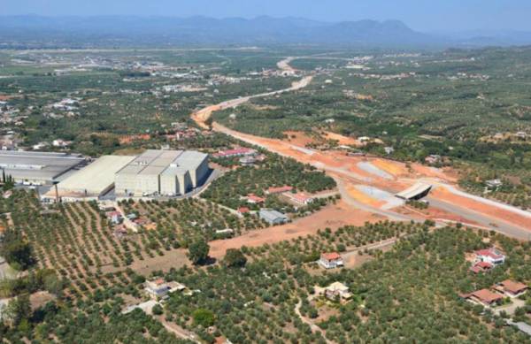 Συναντήσεις Νίκα για επίλυση προβλημάτων στον περιφερειακό