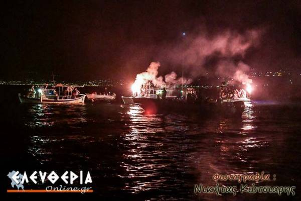 Θαλάσσια περιφορά του Επιταφίου στις Κιτριές (φωτογραφίες)