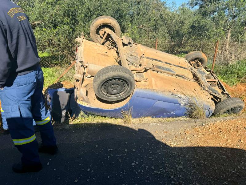 Ανατροπή αυτοκινήτου στον δρόμο Γαργαλιάνοι - Μαραθόπολη
