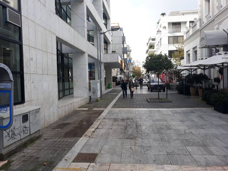 Περισσότερος χώρος για πεζούς