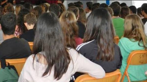 Μαθητικά συμβούλια στο Γυμνάσιο Παραλίας