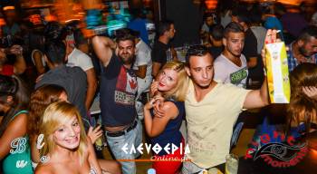Μία ακόμα ελληνική βραδιά στο &quot;Βlue cafe bar&quot; (φωτογραφίες)