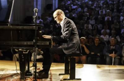 Μουσικές βραδιές με τον Frank Muschalle στην Κορώνη