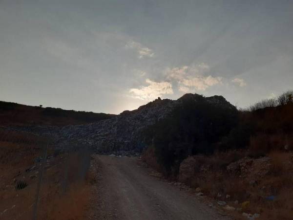 Μεσσηνία: Νέα πυρκαγιά στο Αλιμάκι - Κορεσμένος πλέον ο σκουπιδότοπος της Τριφυλίας