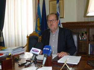 Παναγιώτης Νίκας: «Κυβέρνηση και Περιφέρεια να πληρώσουν τα πρόστιμα»