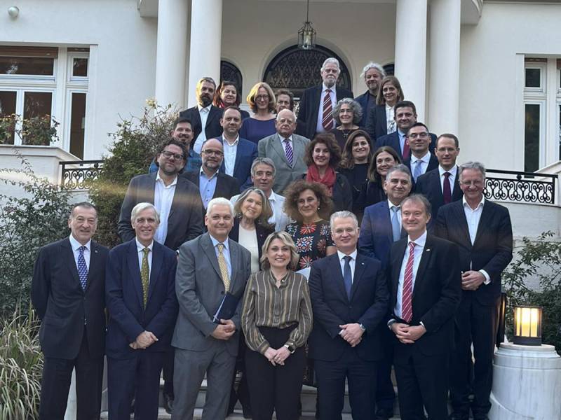 &quot;Παράθυρο&quot; για σιδηρόδρομο ξανά στην Πελοπόννησο σε εκδήλωση της Ελβετικής Πρεσβείας στην Αθήνα