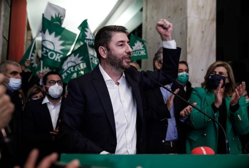 ΚΙΝΑΛ - Ανδρουλάκης: Η αλλαγή σελίδας και προκλήσεις - Ποια τα πρόσωπα κλειδιά (βίντεο)