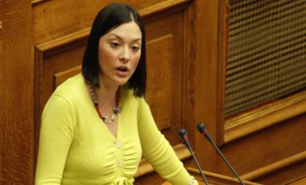 Νάντια Γιαννακοπούλου: Μόνη λύση για τη χώρα η κυβέρνηση εθνικής ενότητας τώρα