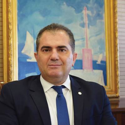 Στη Δίωξη Ηλεκτρονικού Εγκλήματος ο δήμαρχος Καλαμάτας για ψεύτικο προφίλ στο Facebook