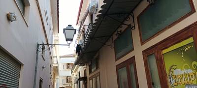 Εργασίες βελτίωσης φωτισμού στο Ιστορικό Κέντρο Καλαμάτας