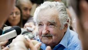 Δέκα σκέψεις του “προέδρου των φτωχών” Χοσέ Μουχίκα | Θέμος Ρίζος
