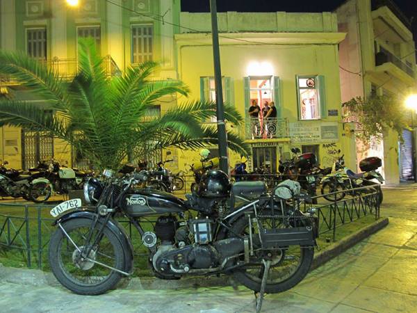 Κλασικές μοτοσυκλέτες στην Καλαμάτα  