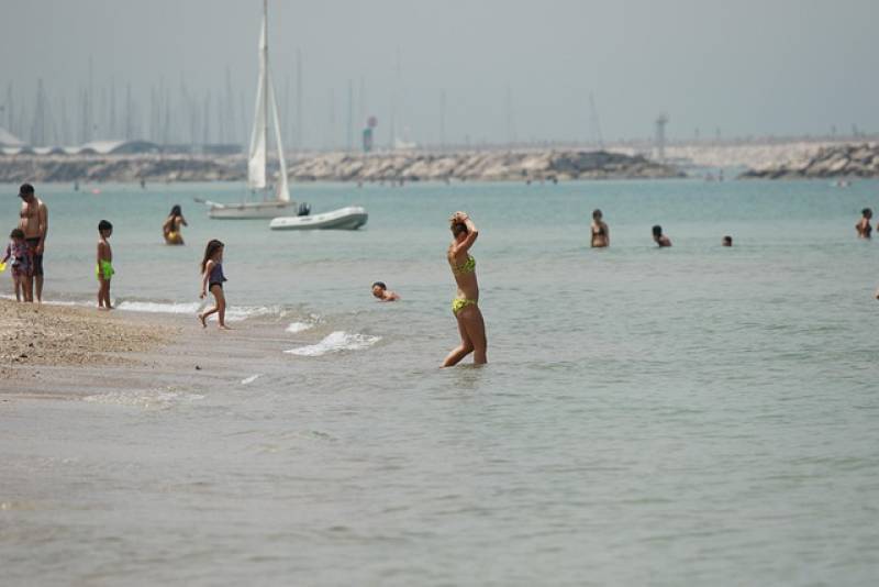 Καιρός 24/07/2025: Έντονος καύσωνας και σήμερα στη χώρα μας