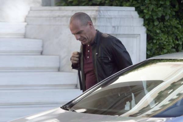 Βαρουφάκης: Να πάτε για ύπνο...