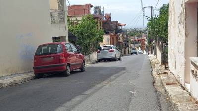 Πρόβλημα με τα παρκαρισμένα