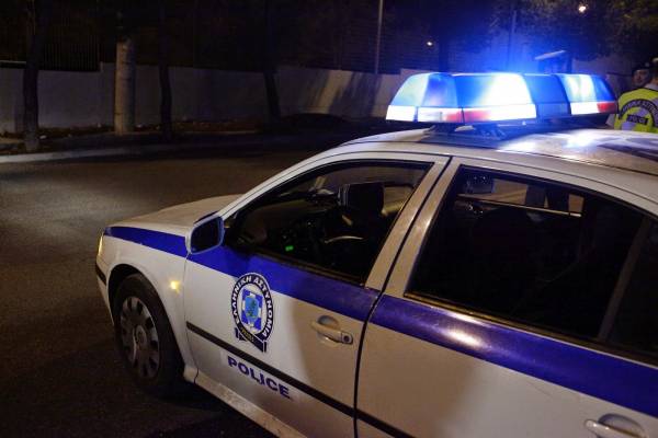 Ζημιές από κουκουλοφόρους σε κλαμπ της Καλαμάτας