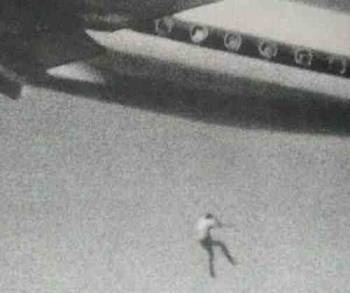 "Το αγόρι που έπεσε από τον ουρανό"