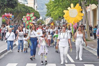 Με παρέλαση ολοκληρώθηκε η Ανθοκομική Εκθεση Καλαμάτας (φωτογραφίες)