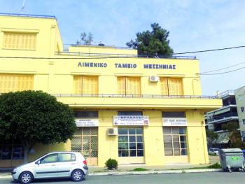 Καταγγελία των μειοψηφιών: Εστησε εγκαταστάσεις πριν το διαγωνισμό ο πρόεδρος του Δημοτικού Λιμενικού Ταμείου