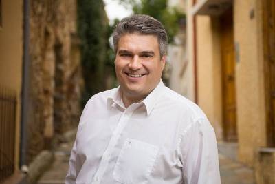 Ομιλία Τσίπρα στην Καλαμάτα: Ψεύτης απέναντι στους Μεσσήνιους και κομπλεξικός απέναντι στο Σαμαρά