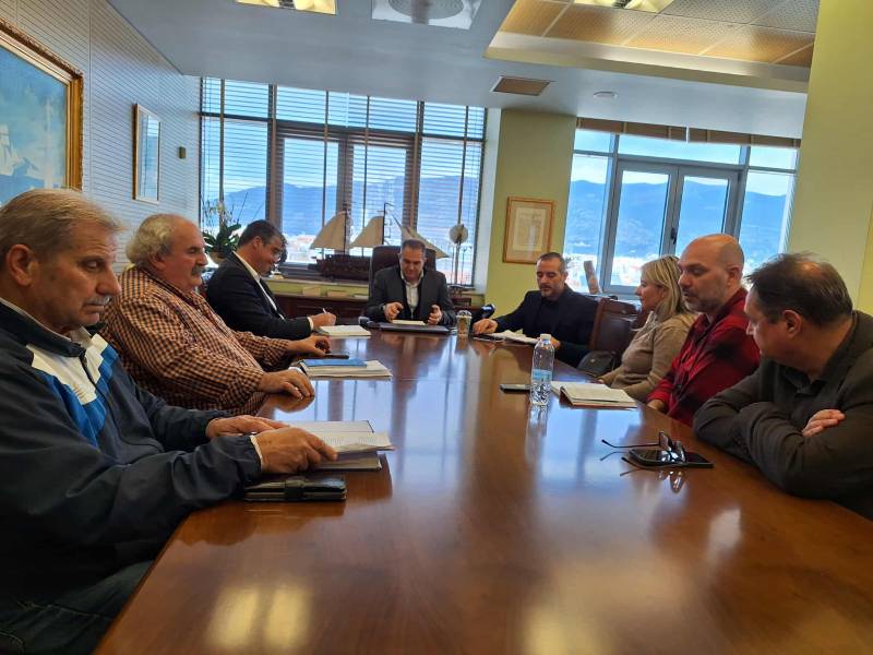 Στον δήμαρχο Καλαμάτας ο πρόεδρος και μέλη της Α’ ΕΛΜΕ Μεσσηνίας - Ενημέρωση για τον προγραμματισμό παρεμβάσεων σε σχολεία