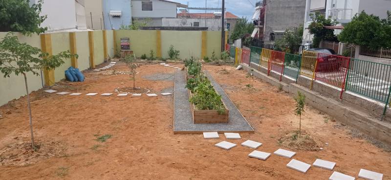 Εναν ελκυστικό κήπος δημιούργησαν στο 12ο Δημοτικό Σχολείο Καλαμάτας