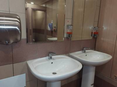 Ανακαίνιση των χώρων υγιεινής του Αεροδρομίου Καλαμάτας