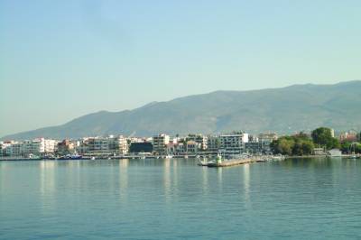 Κατώτεροι των προσδοκιών Ιούνιος - Ιούλιος: Ελπίδες τον Αύγουστο για τους ξενοδόχους