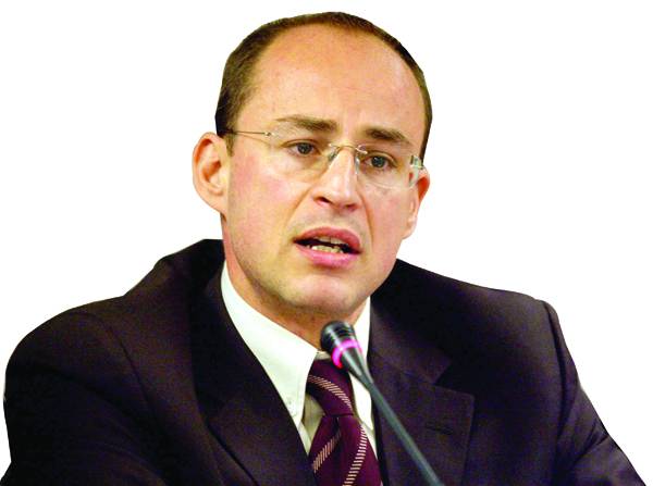 Εξώδικο Μπουλούκου σε 3 βουλευτές της Πελοποννήσου για την υπεράσπιση της Χρυσής Αυγής