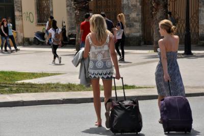 Γιορτή τουρισμού με αγωνία για το μέλλον - Οι Μεσσήνιοι ξενοδόχοι επισημαίνουν τα προβλήματα