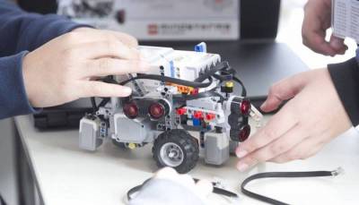 Νέο πρόγραμμα ρομποτικής στο 7ο Γυμνάσιο Καλαμάτας